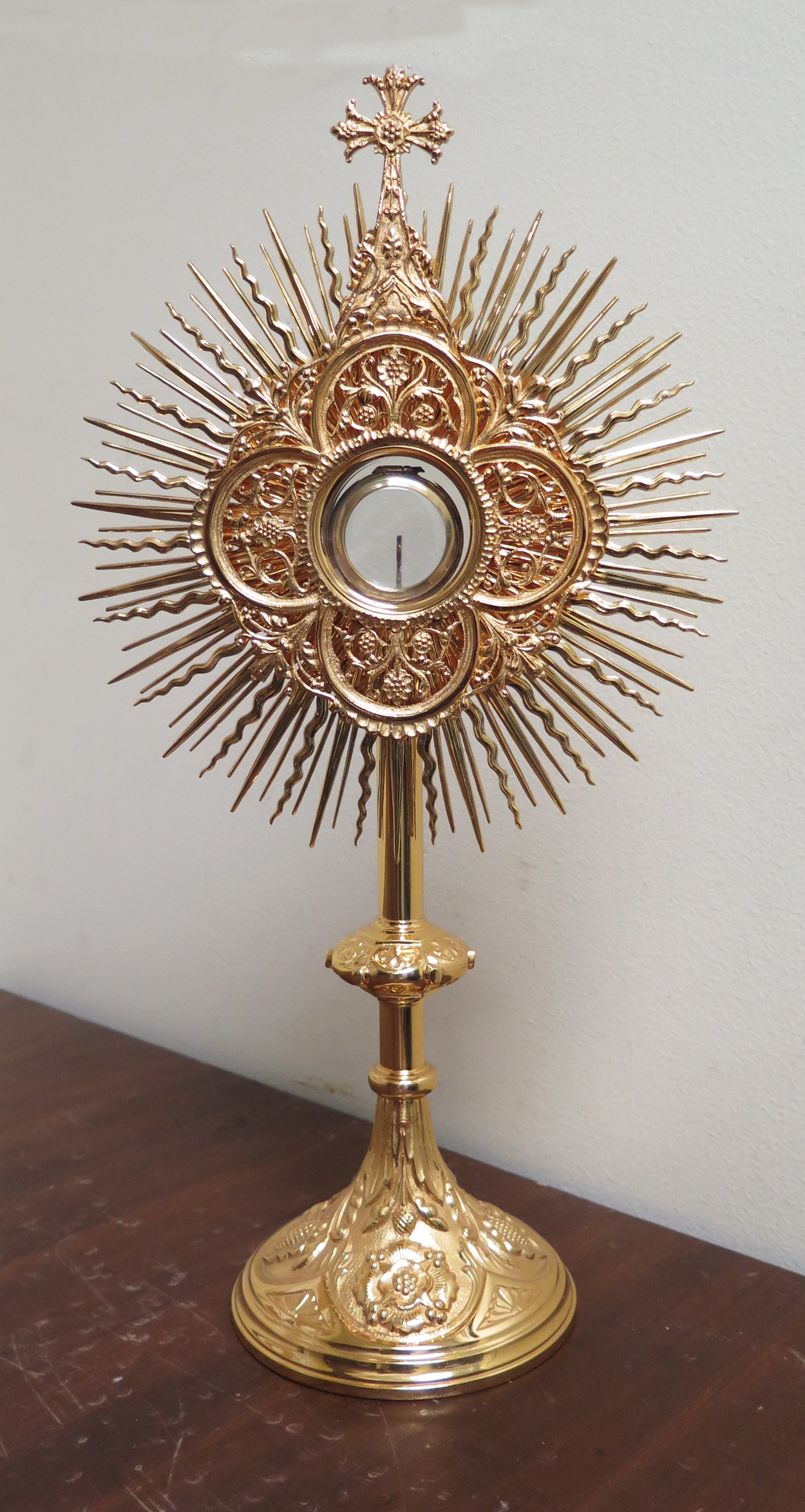 St. Faustina and the Eucharist - The Catholic Messenger