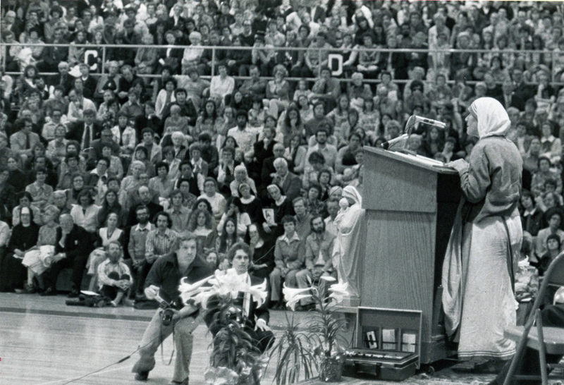 Jim Lackey/Messenger file Mother Teresa speaks during the Pacem in Terris Peace and Freedom Award ceremony at Assumption High School in Davenport in this 1976 file photo.