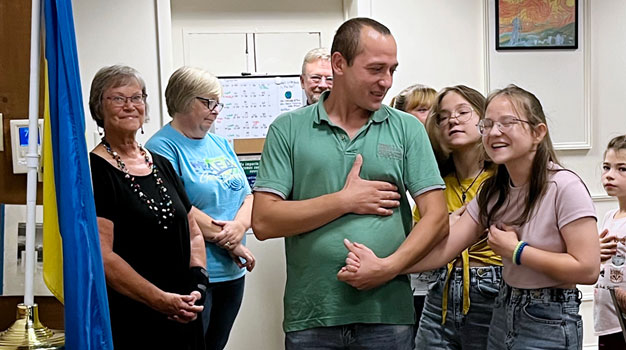 Ukrainian family welcomed as new residents of Muscatine